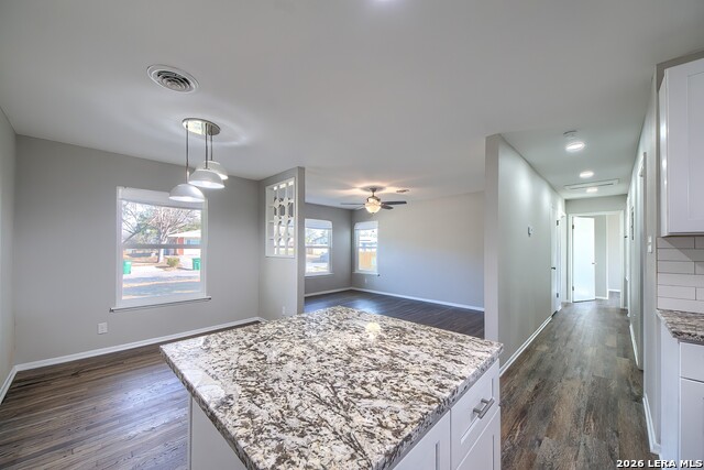 Image 9 of 30 For 3710 Van Dyke