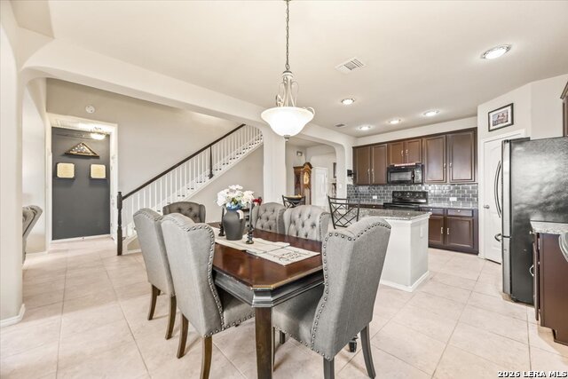 Image 19 of 58 For 7636 Brigadier Pass