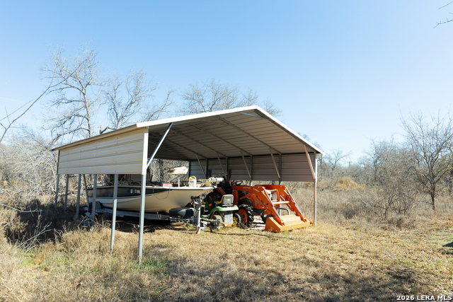 Listing photo id 31 for 461 County Road 6723