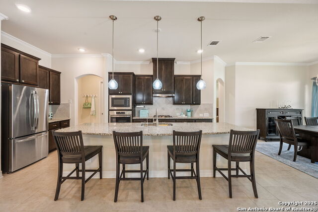 Image 11 of 52 For 208 Roundtop Hill