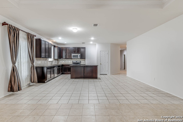 Image 10 of 30 For 3727 Painted Tracks