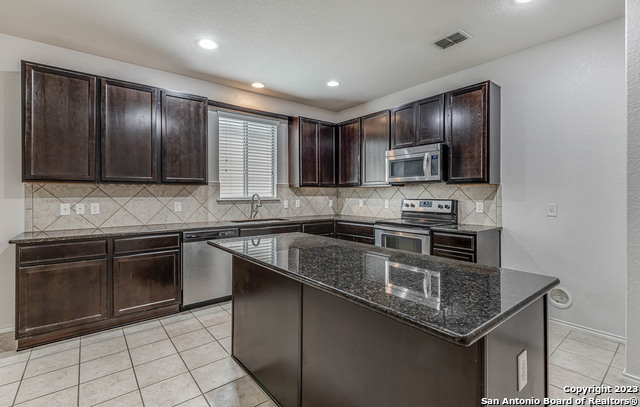 Image 9 of 30 For 3727 Painted Tracks