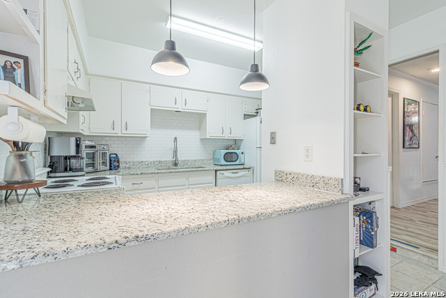 Image 11 of 20 For 9915 Powhatan  A1