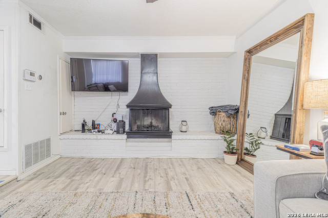 Image 5 of 20 For 9915 Powhatan  A1