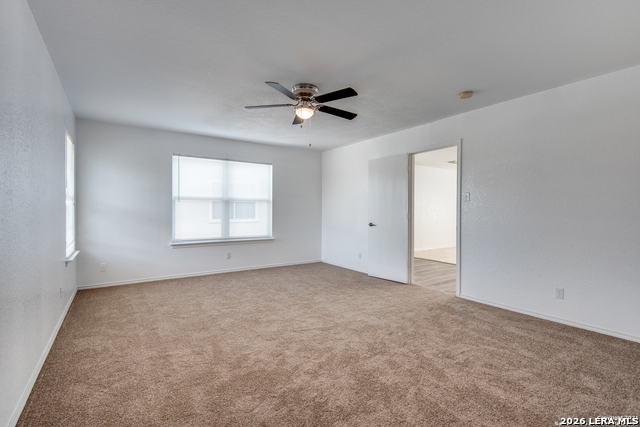 Image 7 of 25 For 140 Springtree Pkwy