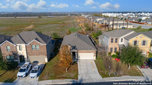 Image 24 of 31 For 10423 Francisco Way