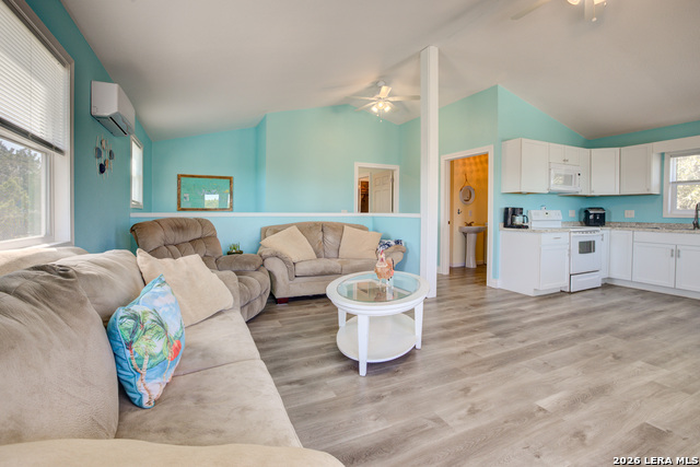 Image 11 of 27 For 1657 Blueridge