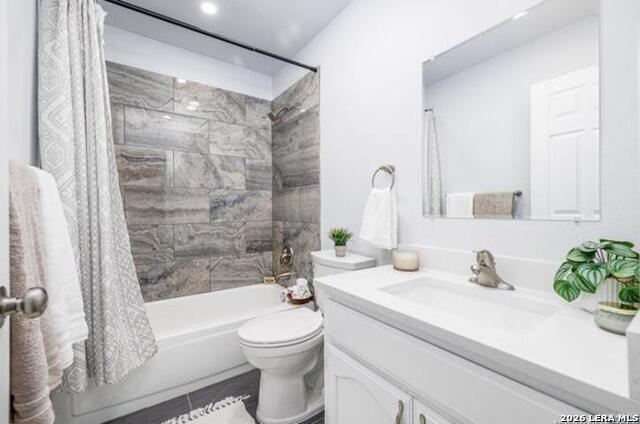 Image 10 of 15 For 5703 Honeygold