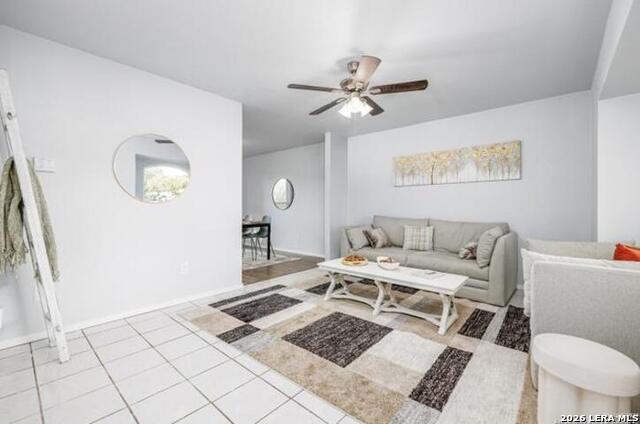 Image 12 of 15 For 5703 Honeygold