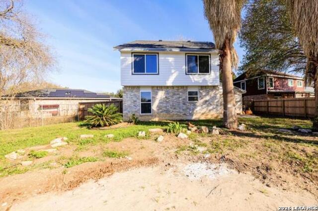 Image 14 of 15 For 5703 Honeygold