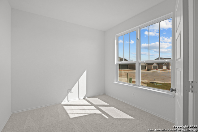 Image 3 of 31 For 5156 Bay Breeze