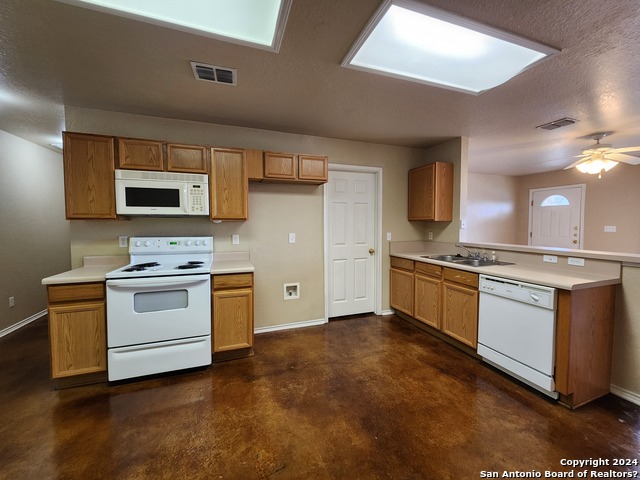 Image 10 of 25 For 1013 Misty Acres