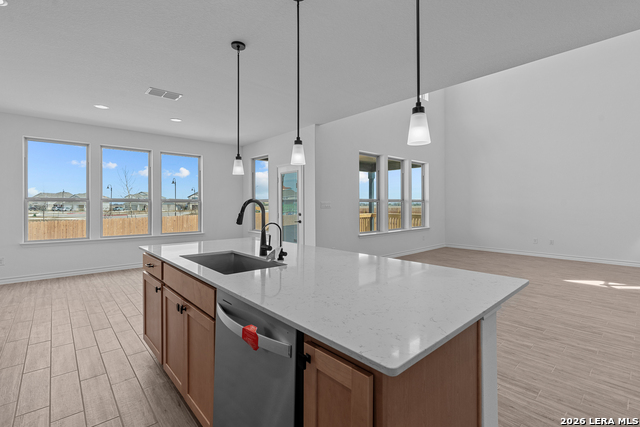 Image 17 of 34 For 4851 Conch Shell