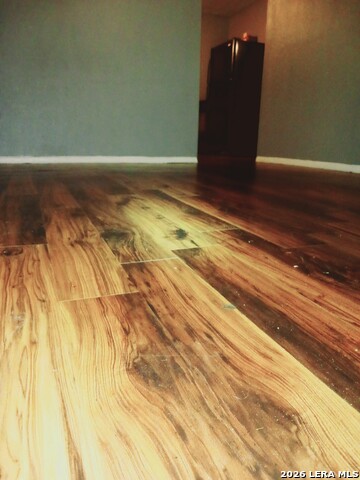 Listing photo id 11 for 2513 Quintana