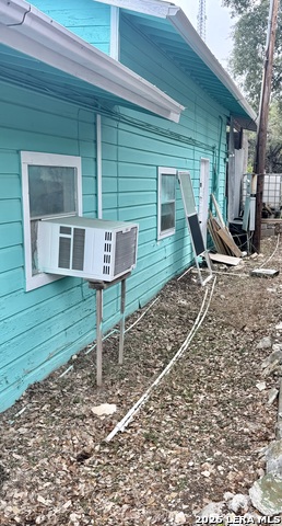 Image 3 of 19 For 786 39th  