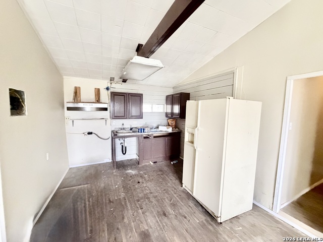 Image 5 of 19 For 786 39th  