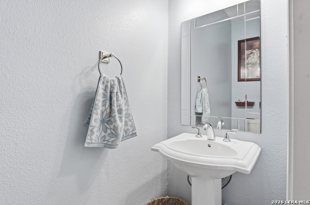 Image 10 of 25 For 4302 Swan Forest