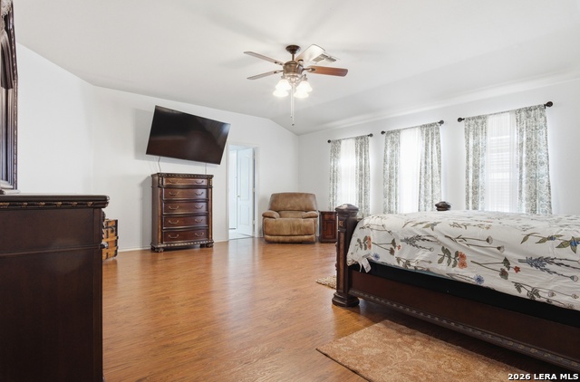 Image 16 of 25 For 4302 Swan Forest