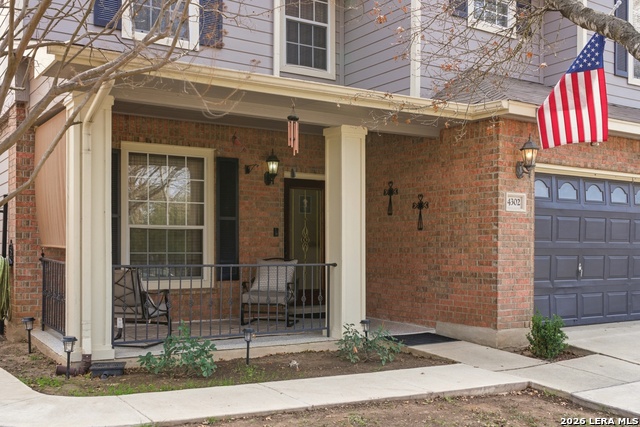 Image 2 of 25 For 4302 Swan Forest