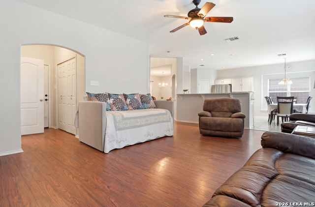 Image 8 of 25 For 4302 Swan Forest