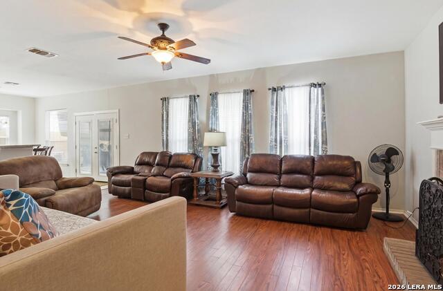 Image 9 of 25 For 4302 Swan Forest