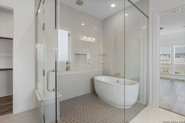 Image 5 of 23 For 12462 Nazareth