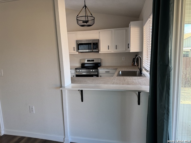 Image 6 of 30 For 5815 Freemans Farm St