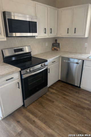 Image 7 of 30 For 5815 Freemans Farm St