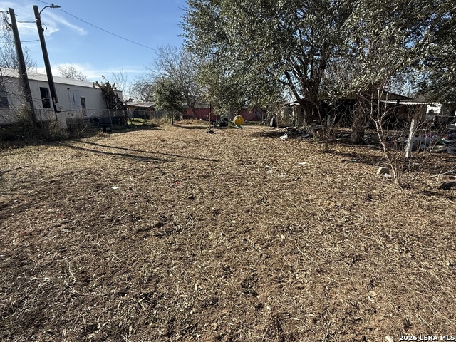 Image 2 of 6 For 1507 Hough  