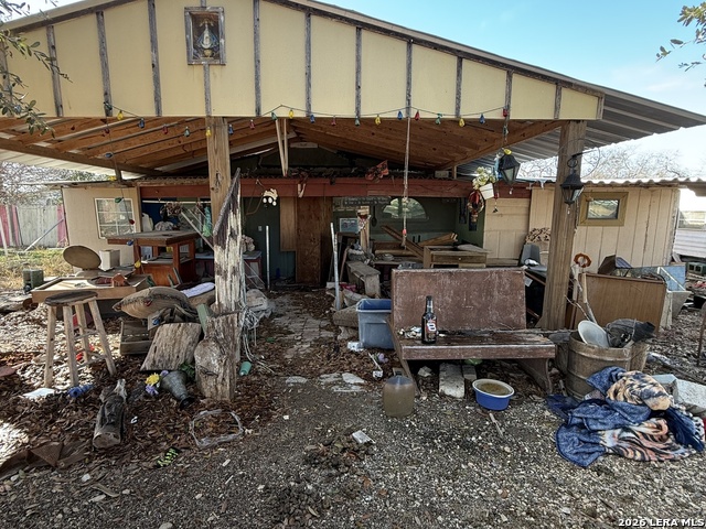 Image 3 of 6 For 1507 Hough  