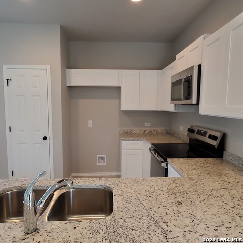 Image 10 of 29 For 8607 Valentina Way  102