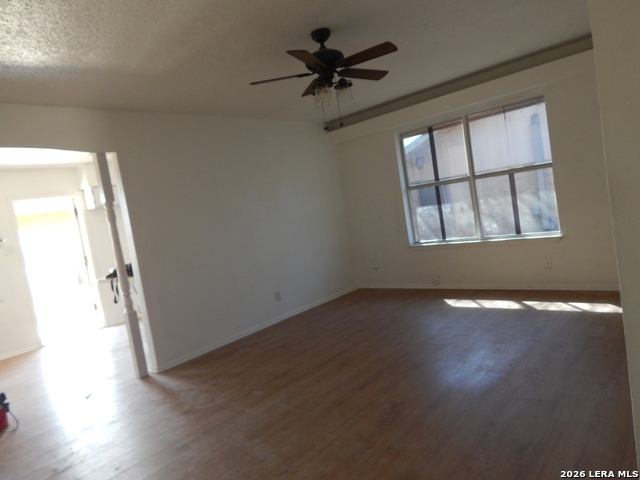 Image 8 of 9 For 1506 Eichen Rd