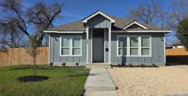 Image 2 of 33 For 203 Hatcher  