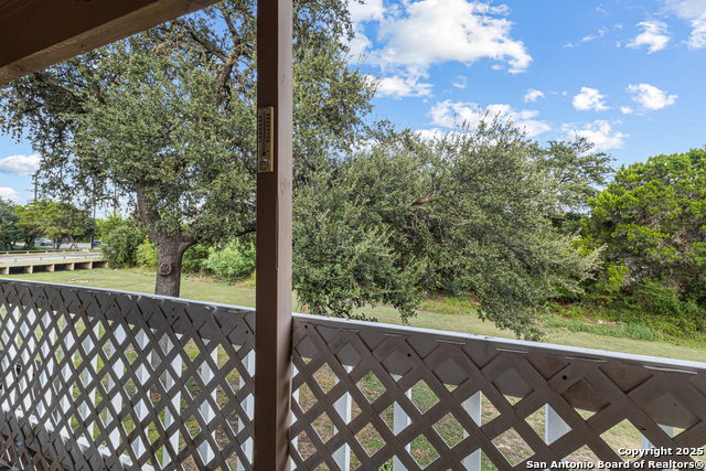 Image 19 of 22 For 14745 Babcock Rd  204