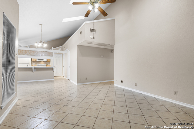 Image 4 of 22 For 14745 Babcock Rd  204