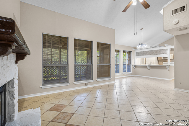 Image 5 of 22 For 14745 Babcock Rd  204