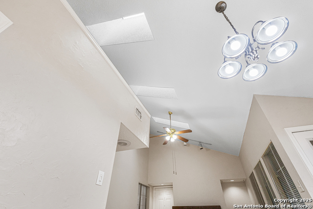 Image 9 of 22 For 14745 Babcock Rd  204