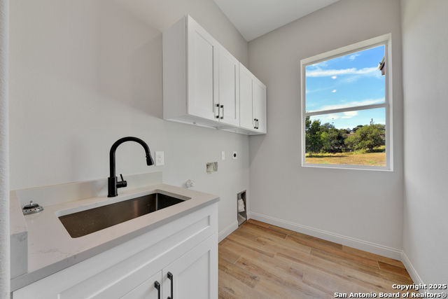 Listing photo id 15 for 105 River Bluff