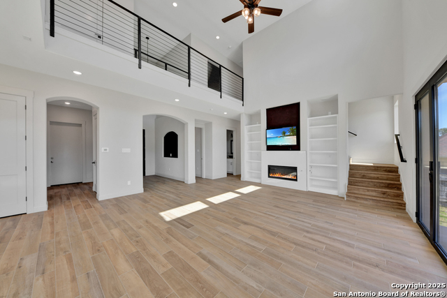 Listing photo id 4 for 105 River Bluff