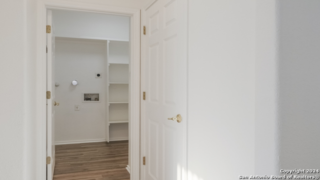 Image 10 of 15 For 8823 Mission Brook