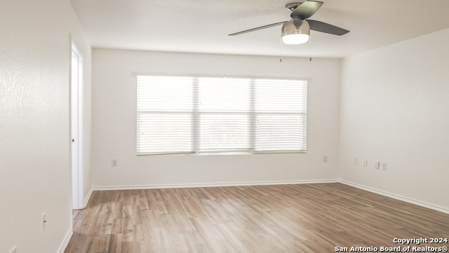 Image 11 of 15 For 8823 Mission Brook