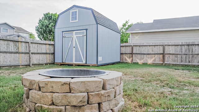 Image 15 of 15 For 8823 Mission Brook