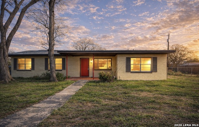 Details for 237 Kelly St, Poteet, TX 78065