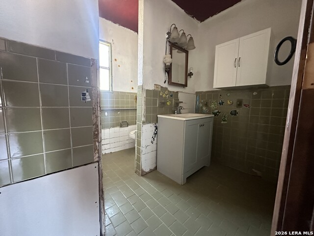 Image 7 of 15 For 237 Kelly St