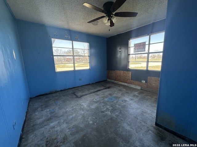 Image 8 of 15 For 237 Kelly St