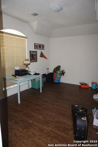 Image 11 of 17 For 22027 Dolomite