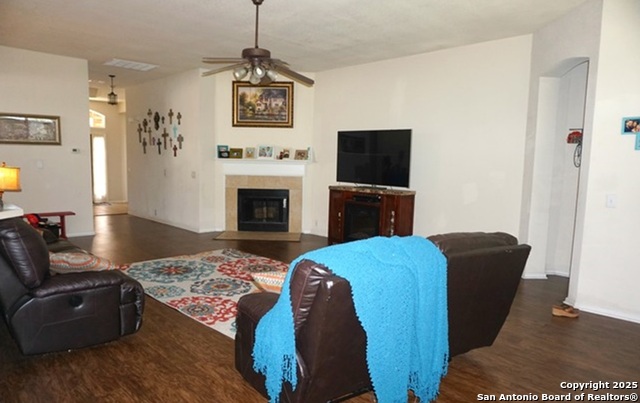 Image 4 of 17 For 22027 Dolomite