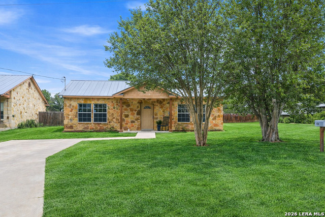 Details for 414 Harl St  , Pleasanton, TX 78064