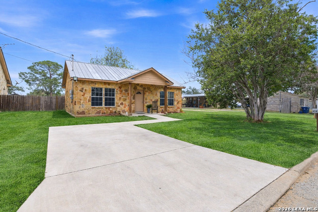 Image 2 of 14 For 414 Harl St  