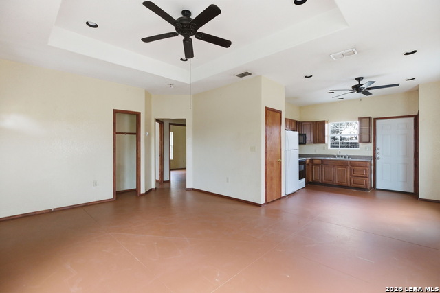 Image 5 of 14 For 414 Harl St  